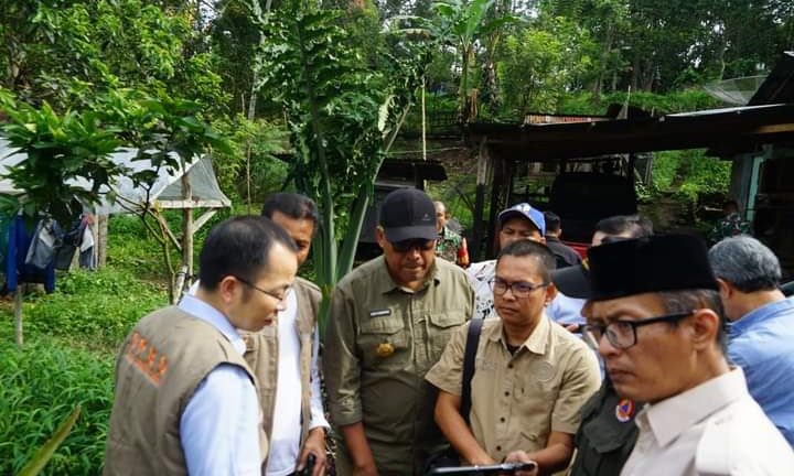 Rencana Pembangunan Multi Hazard EWS, Direktur ICL Kunjungi Tanah Datar