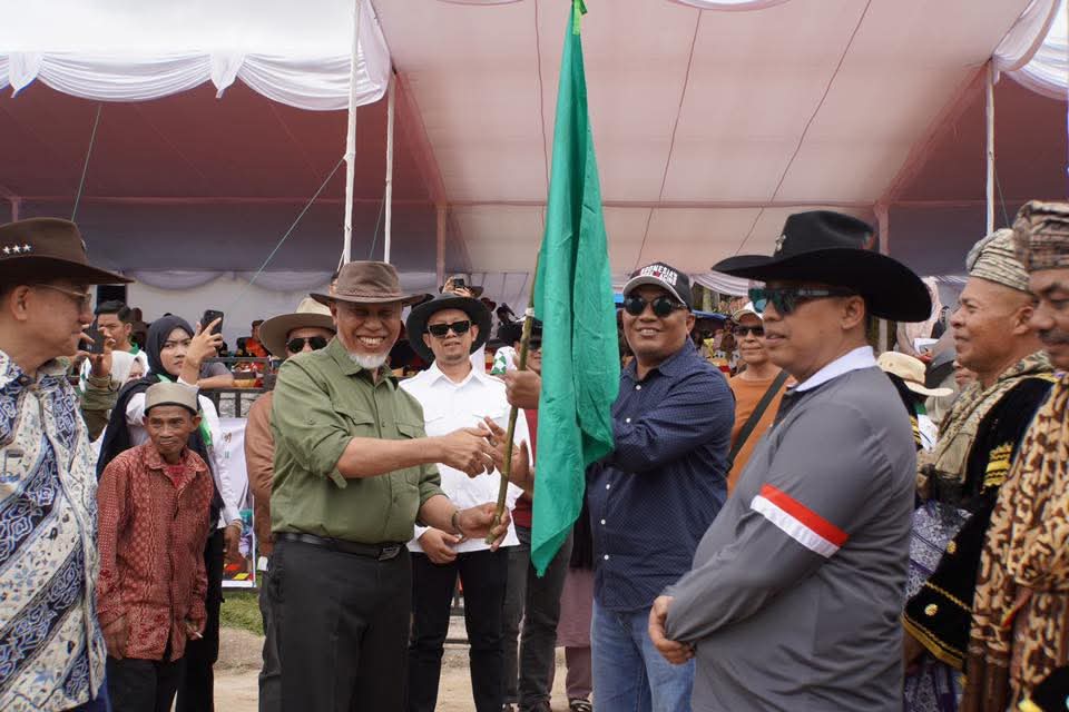 Pacu Kuda Alek Anak Nagari Pabasko Kembali Bergema, Gubernur Buka Langsung Piala Gubernur Cup III di Padang Panjang