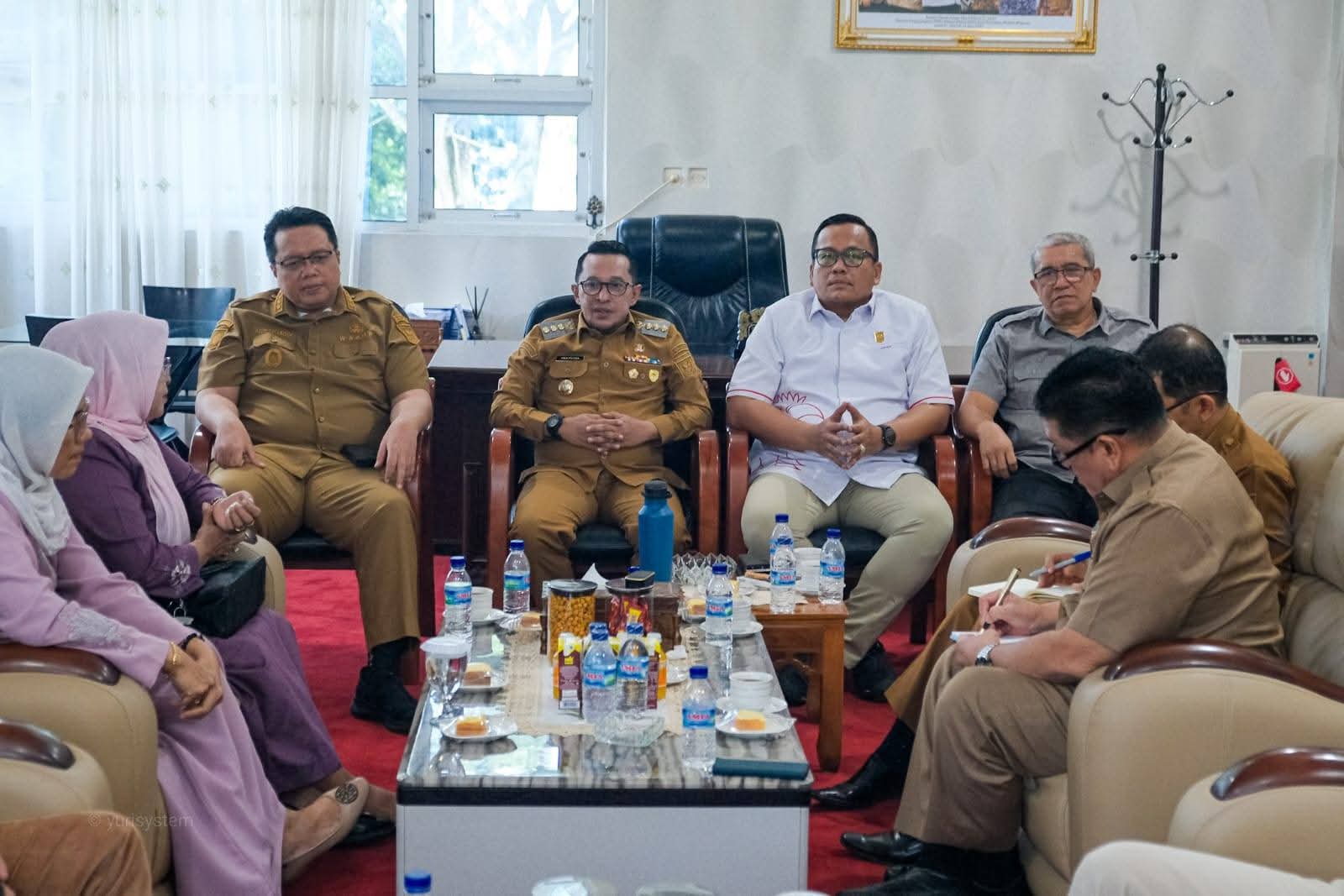 Silaturahmi bersama DPRD, Bupati Eka Putra Sampaikan Harapannya