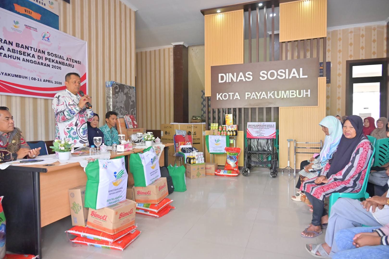 Payakumbuh Kasih Perhatian, 90 Warga Langsung Move On dari Beban Hidup